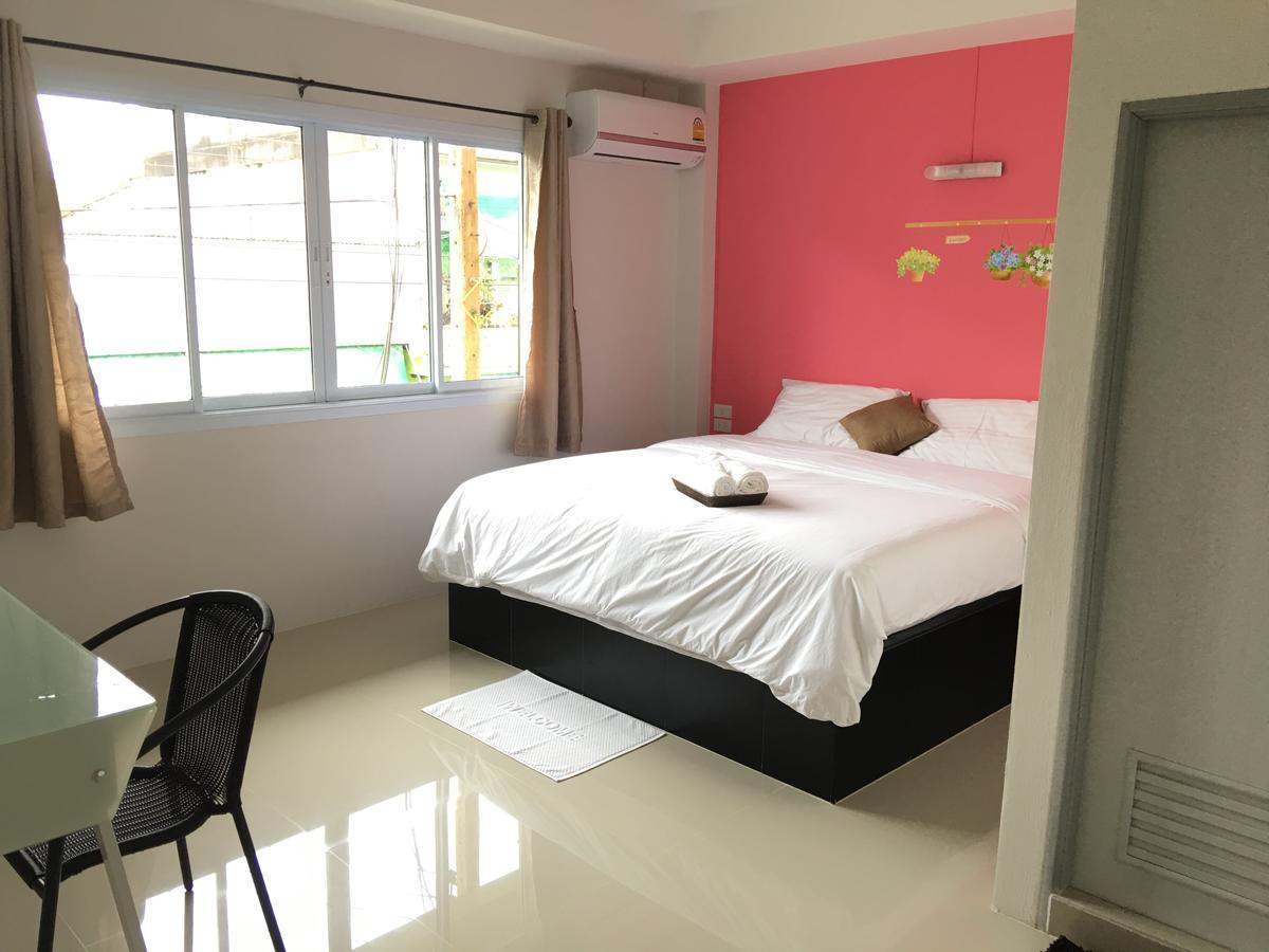 Me Home Suratthani Surat Thani Esterno foto